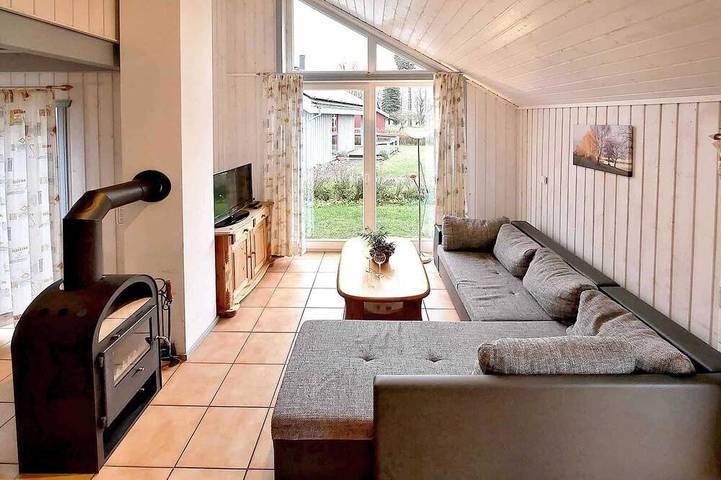 Ferienpark für 6 Personen, mit Sauna und Whirlpool sowie Garten, mit Haustier am Scharmützelsee - 4