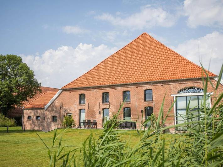 Ferienwohnung für 4 Personen, mit Terrasse und Garten in Rysum