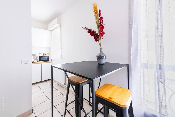 Gîte pour 2 personnes à Enghien-les-Bains - 2