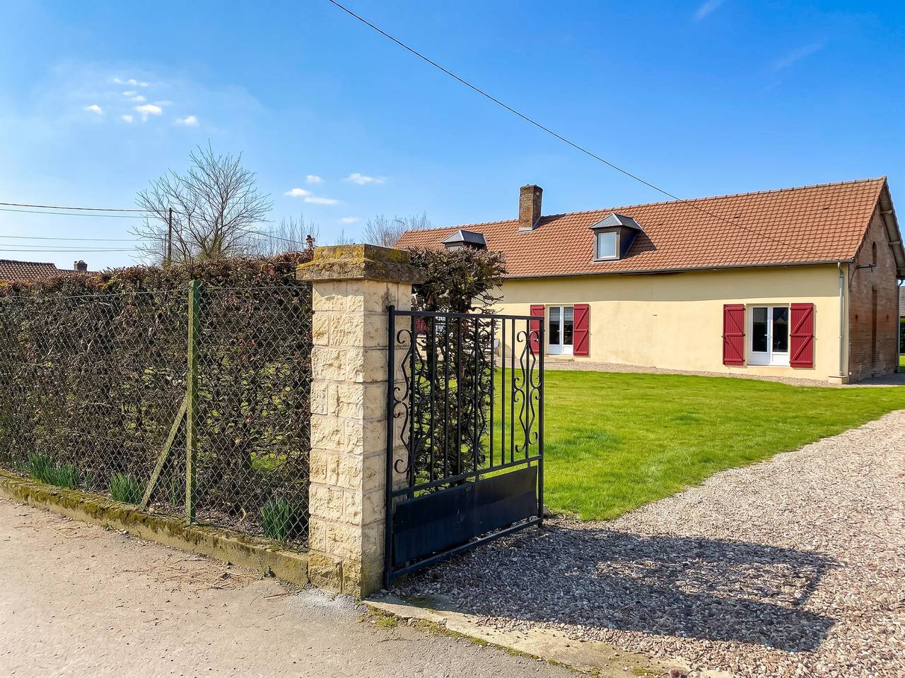 Maison charmante à Tours-en-Vimeu avec grand jardin clos in Tours-en-Vimeu, Région d'Abbeville