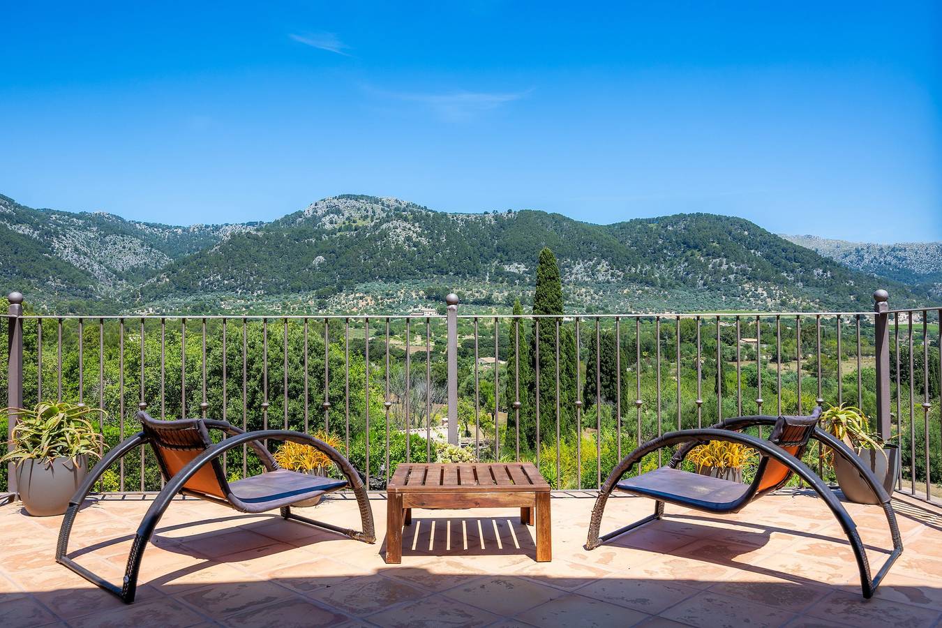 Landhaus 'Can Puput' mit Panoramablick auf die Berge, Wlan und Klimaanlage in Campanet, Mallorca Inselmitte