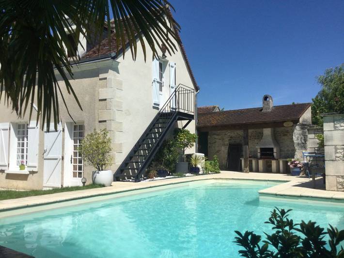 Chambre d’hôte pour 3 personnes, avec piscine et jardin à Saint-Georges-sur-Cher