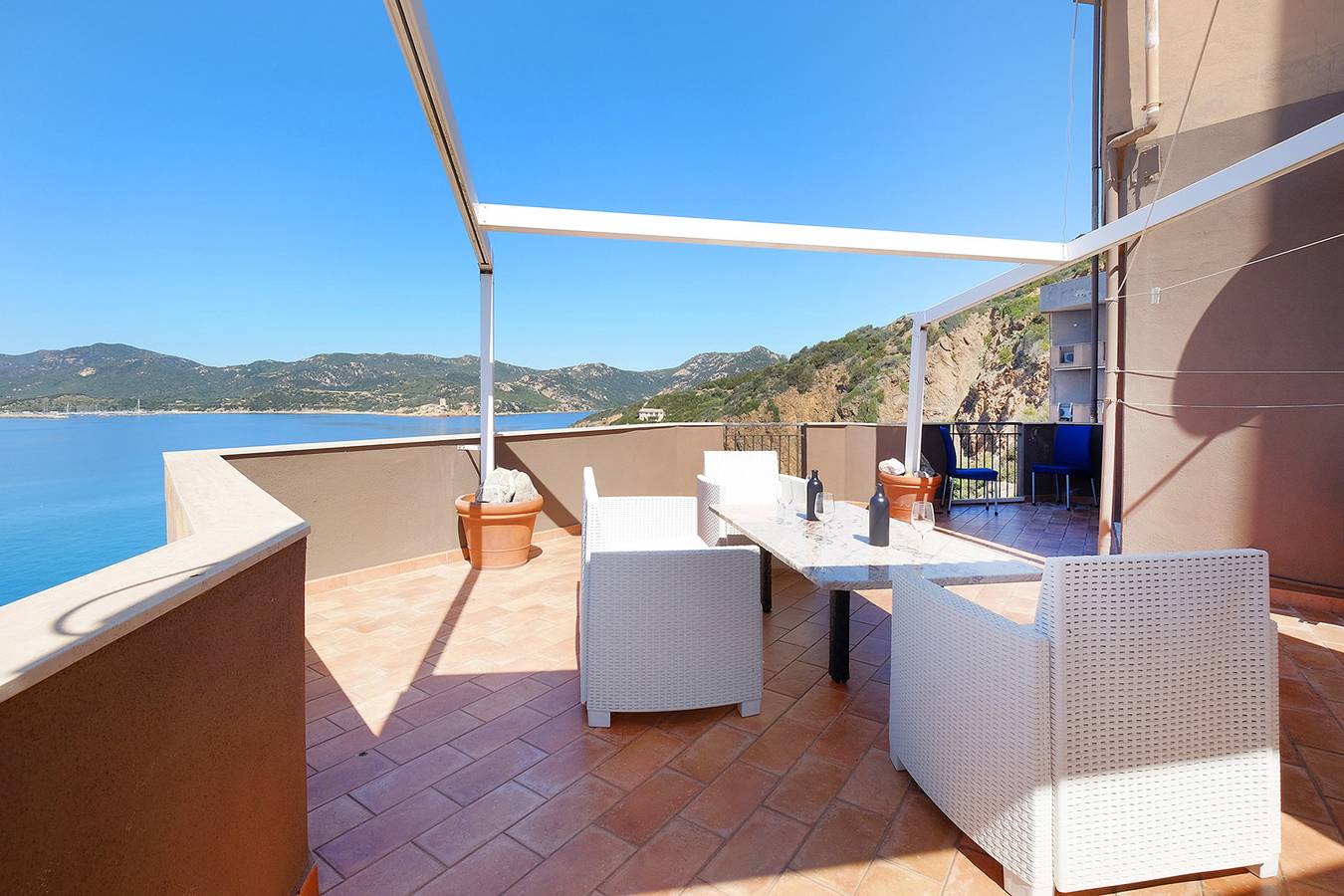 Appartamento intero, Rosy terrazza sul mare by Teuladaapartments in Teulada, Cagliari e Dintorni