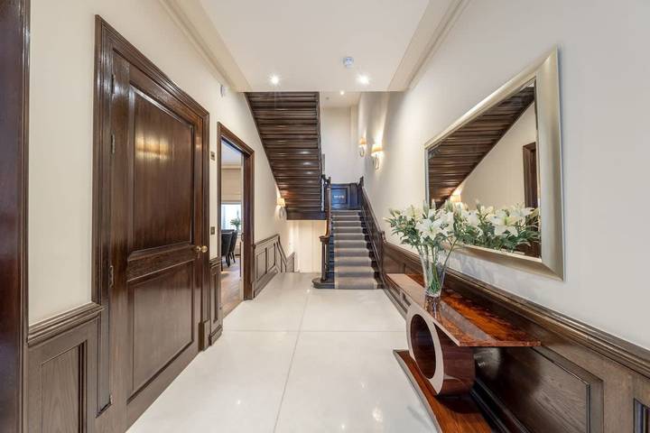 Villa pour 15 personnes, avec terrasse à Londres - 4