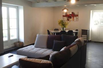 Gîte pour 4 Personnes dans Sainte-Maure-de-Peyriac, Région de Nérac, Photo 4