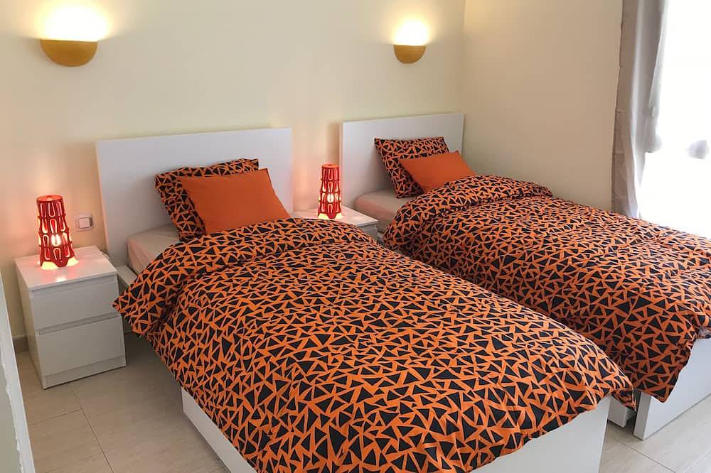 Gorgeous apartment In Marbella in Nueva Andalucia Golf Valley, Marbella