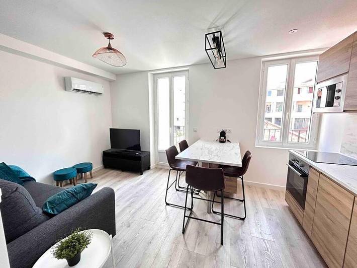 Gîte pour 6 personnes, avec balcon dans Gare De Saint Raphael Valescure - 3