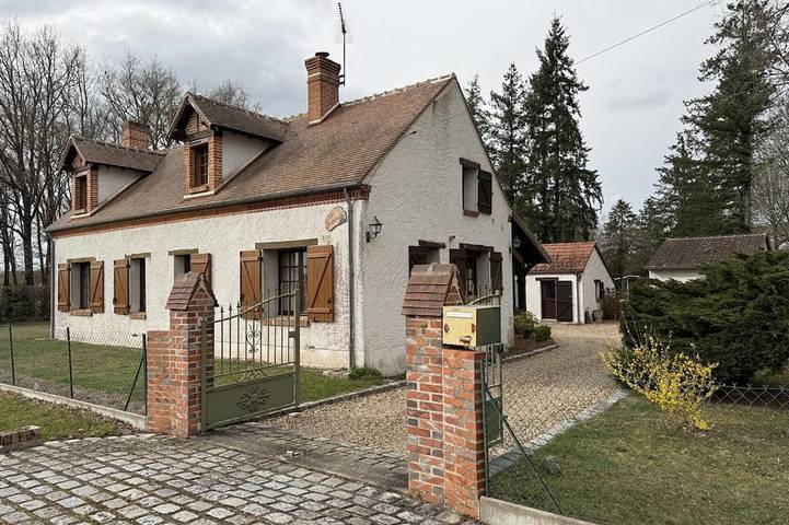 Gîte pour 6 personnes, avec Terrasse et Jardin