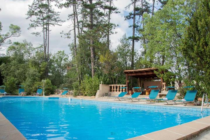 Location de vacances pour 15 personnes, avec jardin ainsi que piscine et vue à Anduze - 2