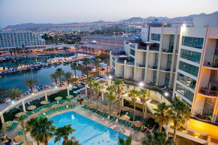 Hôtel pour 5 personnes, avec vue et piscine ainsi que jardin et sauna à Eilat