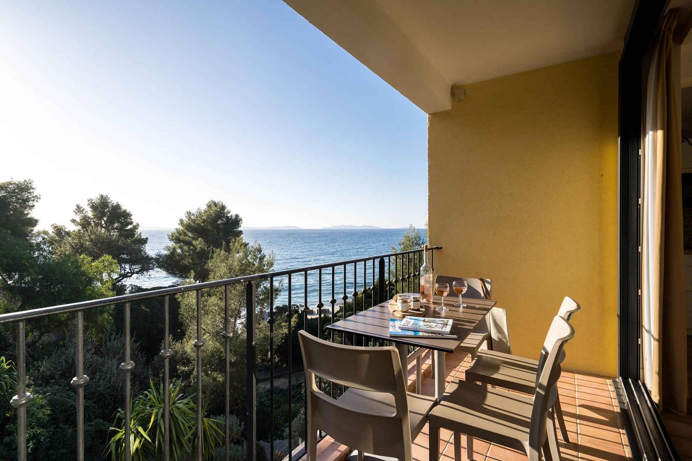 Apartamento vacacional entero, Apartamento de vacaciones con balcón  in Rayol-Canadel-sur-Mer, Costa mediterránea (Francia)