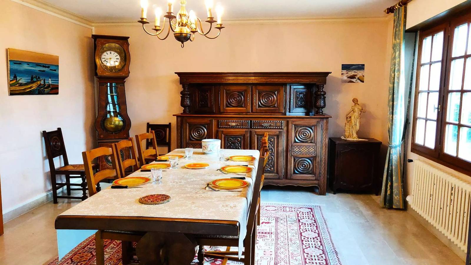 Guss Heol Haus in der Nähe des Strandes der weißen Strike in Trégastel, Rosa Granitküste