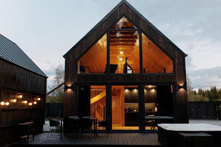 Villa für 6 Personen, mit Ausblick und Garten, mit Haustier