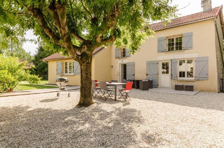 Gîte pour 6 personnes, avec jardin et terrasse dans Nigloland