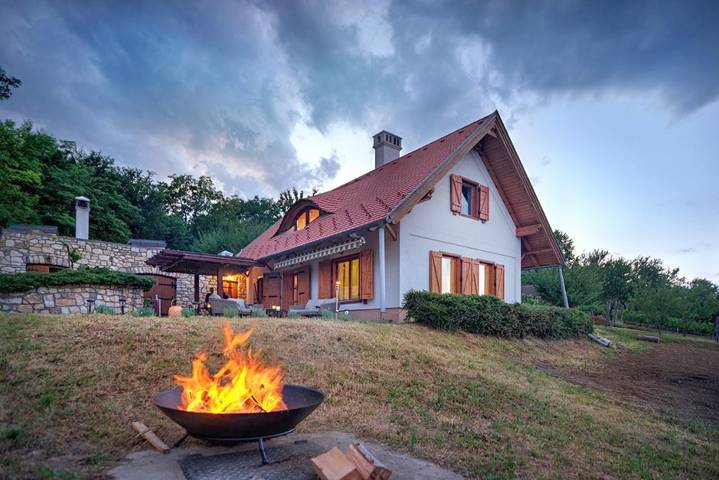 Villa für 5 Personen, mit Seeblick und Garten sowie Sauna und Ausblick am Balaton - 2