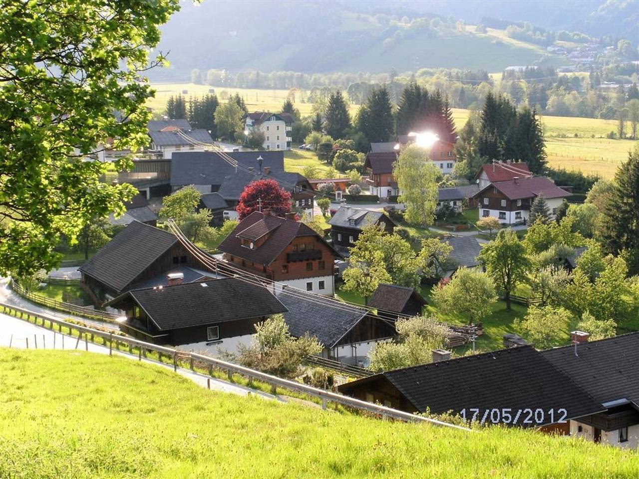 Ganze Ferienwohnung, Bröcklhof - App. Therese - Wohn-Schlafraum, Dusche, Wc in Haus, Schladming-Dachstein