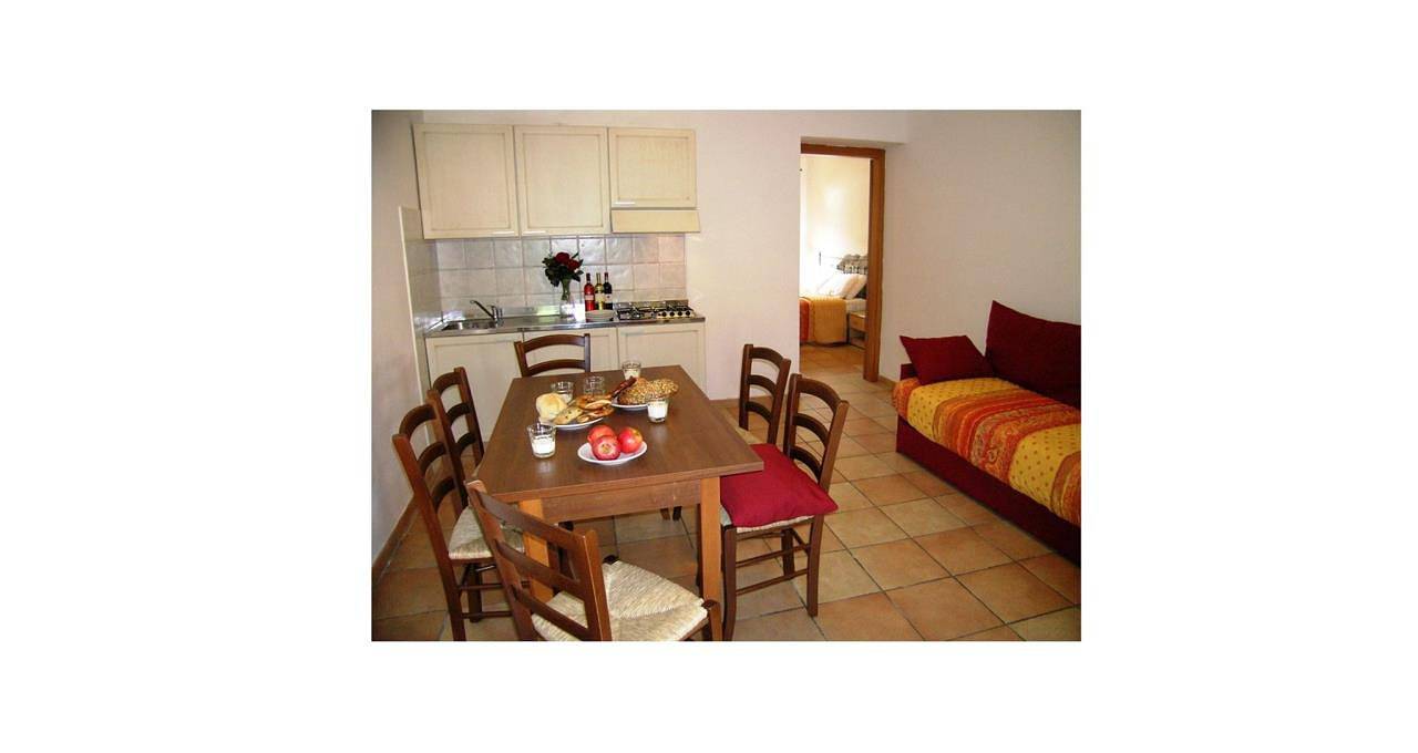 Ganze Wohnung, Ferienanlage Bella Italia Apartment Glicine für 6 Personen in San Benedetto (Peschiera del Garda), Peschiera del Garda