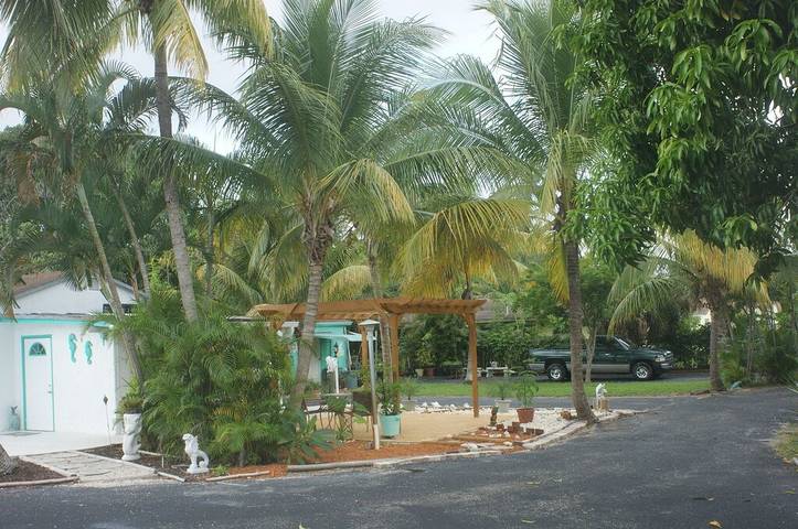 Cottage for 2 people, with yard and terrace in Florida