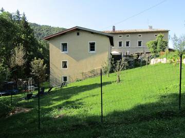 Gîte pour 6 personnes, avec terrasse et jardin à Prémanon