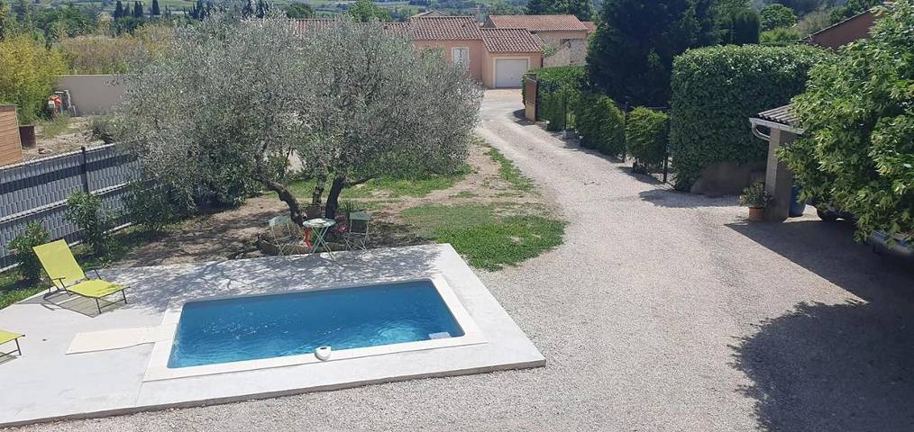 Gîte pour 5 personnes, avec piscine à Saint-Maurice-sur-Eygues - 2