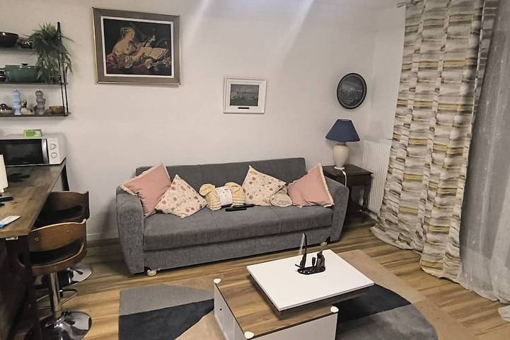 Apartamento entero, Apartment with a balcony near Paris and La Défense in Sartrouville, Yvelines