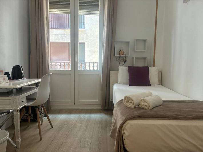 BnB für 2 Personen, mit Balkon in Barcelona - 2