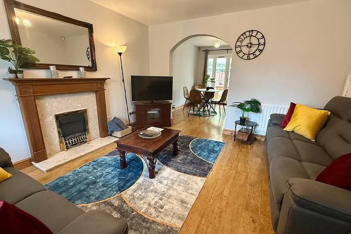 Ferienhaus für 7 Personen, mit Balkon und Garten - 1