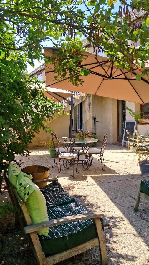 Gîte pour 4 personnes, avec Balcon et Jardin à Bû - 2