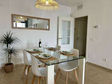 Vakantieappartement voor 6 Personen in Puerto de la Duquesa, Playa Gaviotas, Afbeelding 3