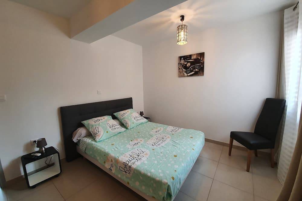 Ganze Wohnung, 1,5 km vom Strand von Agosta Molini und Privatparkplatz Appart 70 m² in Albitreccia, Ajaccio und Umgebung