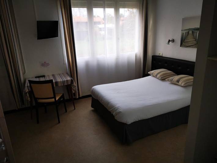 Hôtel pour 2 personnes, avec terrasse à Pontenx-les-Forges - 4