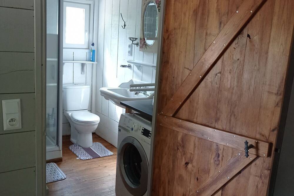 Gite with swimming pool, in a quiet bucolic setting in Salviac, Lot