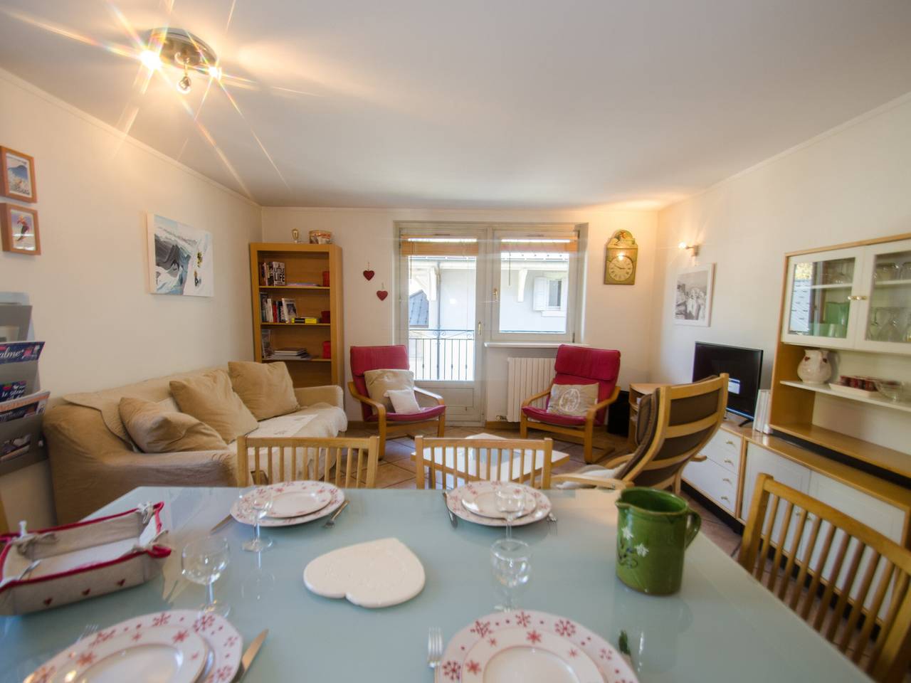 Entire apartment, Central quiet apartment with terrace, Mont-Blanc view, Chamonix in Brevent-Flegere, Chamonix-Mont-Blanc