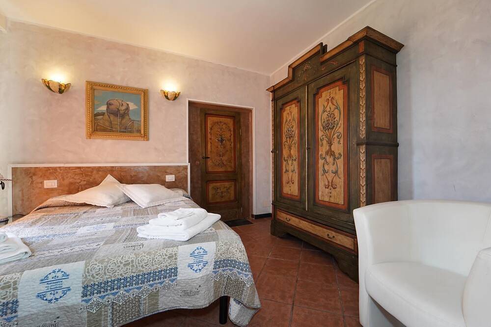Charmante Villa 12 pax avec piscine privée Wifi gratuit vue mer proche des Cinque Terre in Costa di Murlo, La Spezia