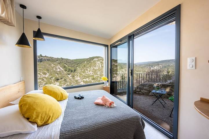 Gîte pour 2 personnes, avec Terrasse et Jardin