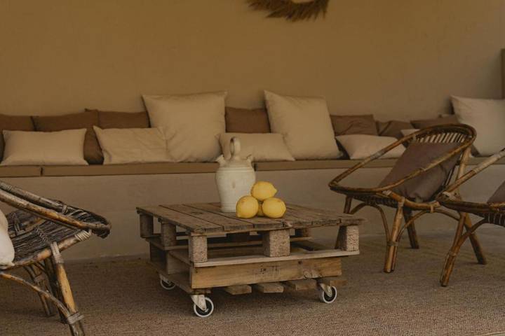 Appartement de vacances pour 4 personnes, avec terrasse ainsi que piscine et vue, animaux acceptés