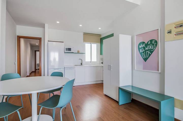 Apartamento de vacaciones para 5 personas, con piscina y balcón - 1