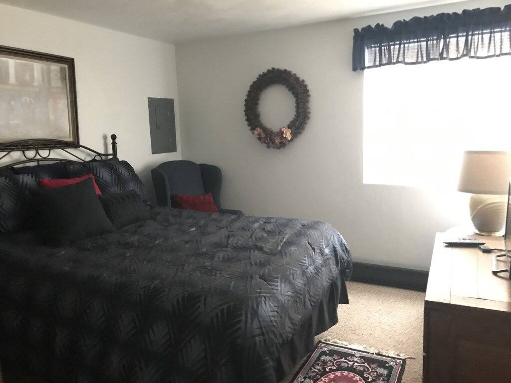 Ganze Wohnung, Gehen Sie zu Pisten und Pool - 2 Br mit Kamin + Wifi in Hidden Valley, Pennsylvania
