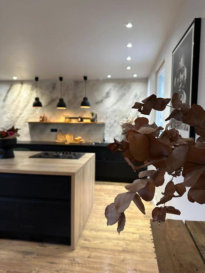 Four-Bedroom House in Fretin, Région de Lille