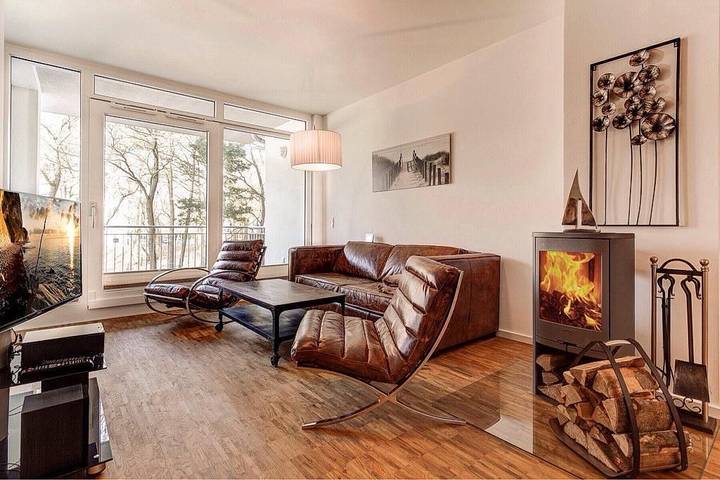 Ferienwohnung für 4 Personen, mit Balkon und Ausblick auf Rügen