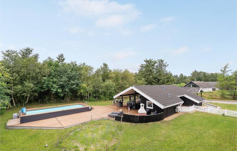 Ferienhaus für 8 Personen, mit Whirlpool und Terrasse sowie Sauna in Saltum