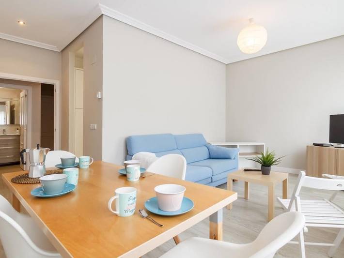 Ganze Ferienwohnung, Ferienwohnung für 3 Personen in Spa-Balneario Jardines de Albia (Bilbao), Bilbao