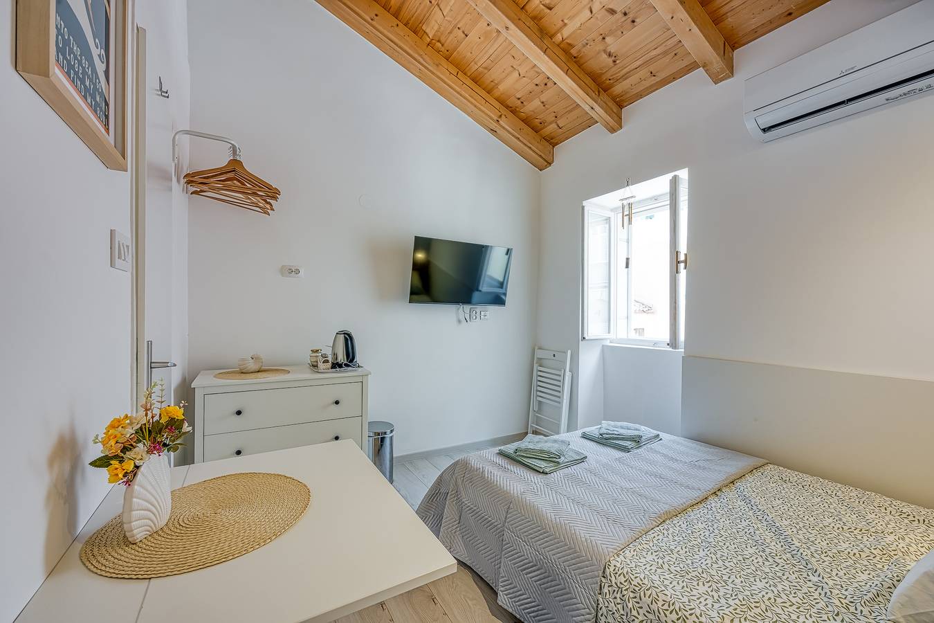 Lasta 25 Lošinj Town Twin Room in Mali Lošinj, Lošinj