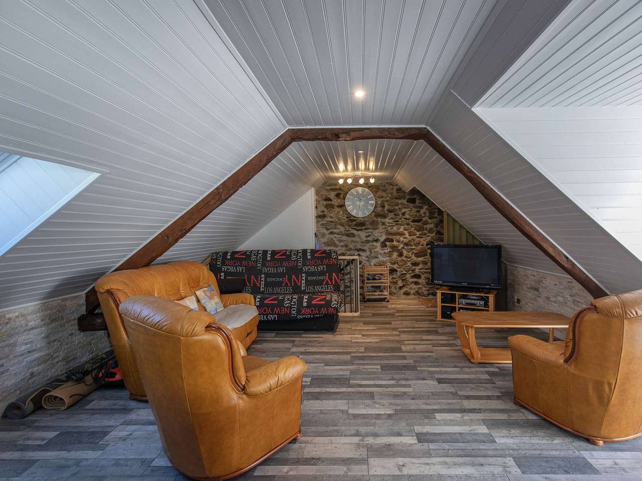 Maison de Village 8 Pers, 3 Ch, Proche Ski, Cuisine Équipée, Parking, Bébé et Animaux Bienvenus in Betpouey, Parc national des Pyrénées