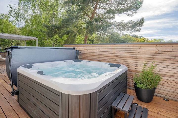 Apartamento entero, Baliblizz Wohnung 03 mit Whirlpool, Sauna und Fitnessraum für 4 Personen in Benz (desambiguación), Usedom