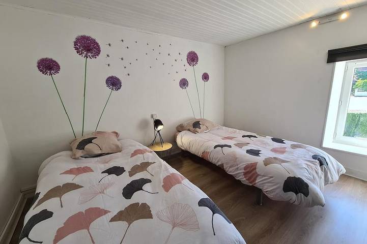 Location de vacances pour 6 personnes, avec jacuzzi et jardin, animaux acceptés à Éguzon-Chantôme - 3