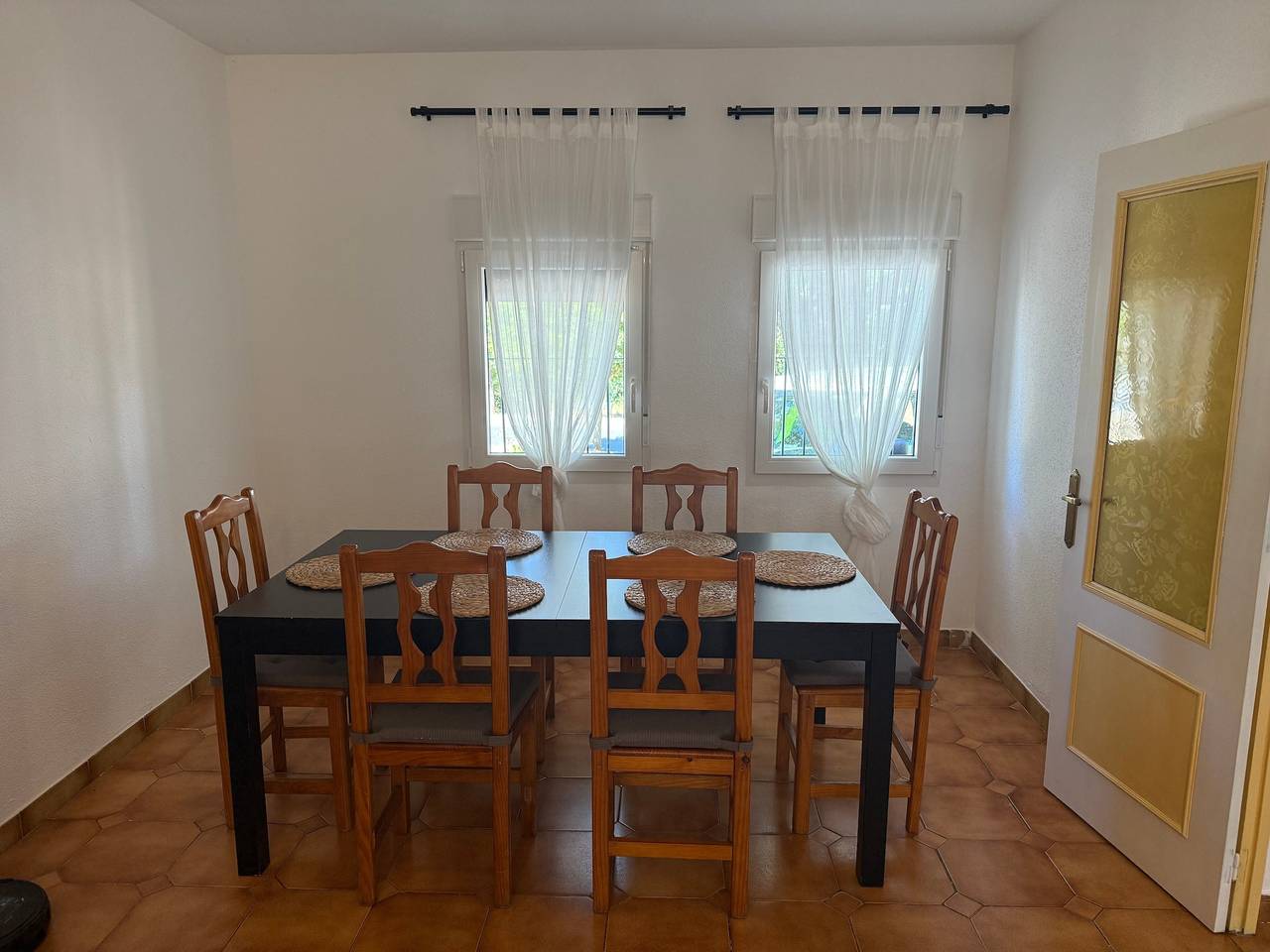 Casa De Los Abuelos: acogedora casa vacacional con Wi-Fi en la Sierra de Guadarrama in Real Sitio de San Ildefonso, Provincia de Segovia