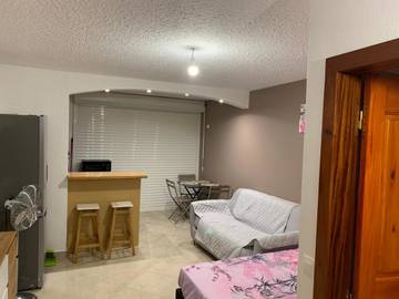 Gîte pour 3 personnes, avec terrasse et vue dans Plage de l'Autre Bord