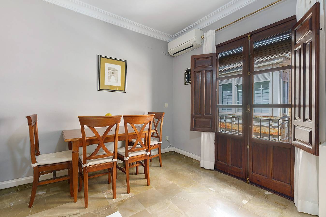 Apartamento entero, San Jeronimo Suit. Free parking in Centro-Sagrario, Granada