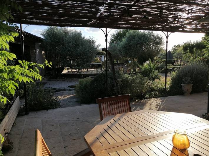 Location de vacances pour 2 personnes, avec jacuzzi et jardin ainsi que piscine et sauna en Ardèche - 4